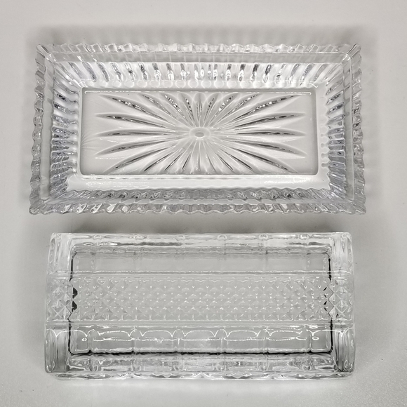 Embossed Diamond Pattern Design Covered Butter Dish Glass 1/4lb Butter Keeper - Picture 3 of 12